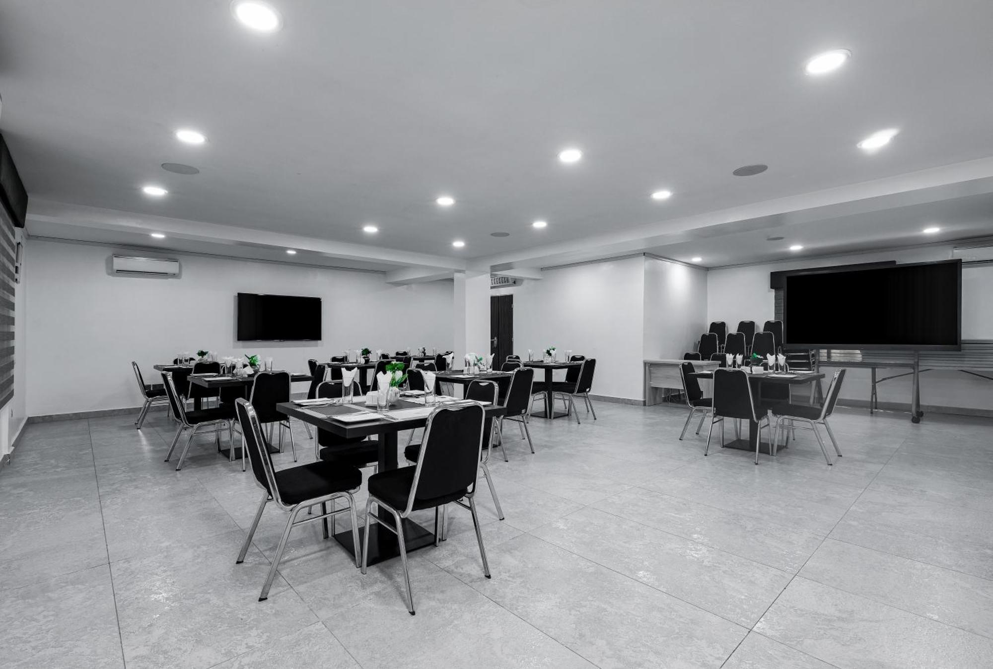 אבוג'ה Bkt Cribs - Apartments & Suites מראה חיצוני תמונה